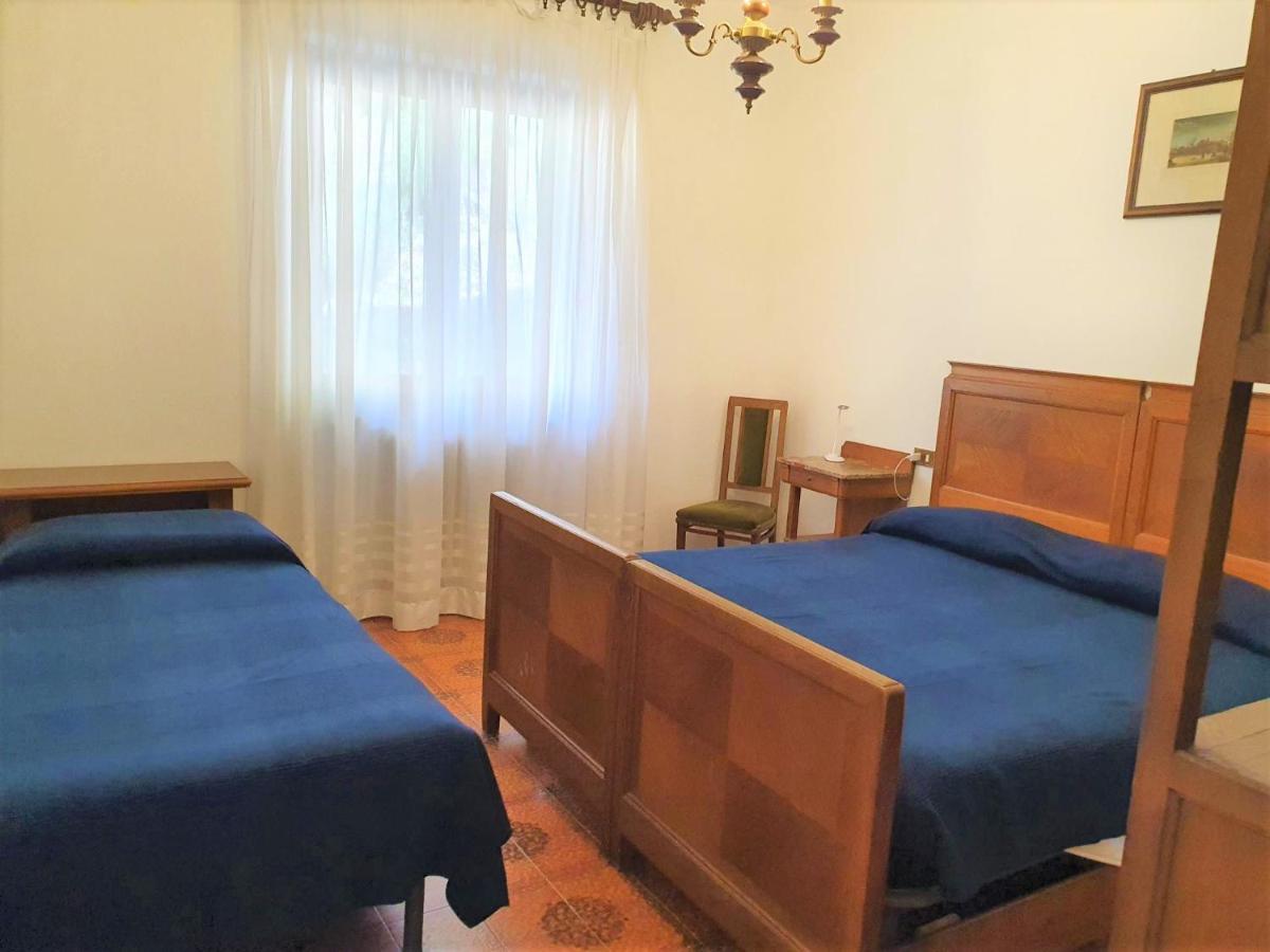 Hotel Madonna Di Luciago Armeno Bagian luar foto